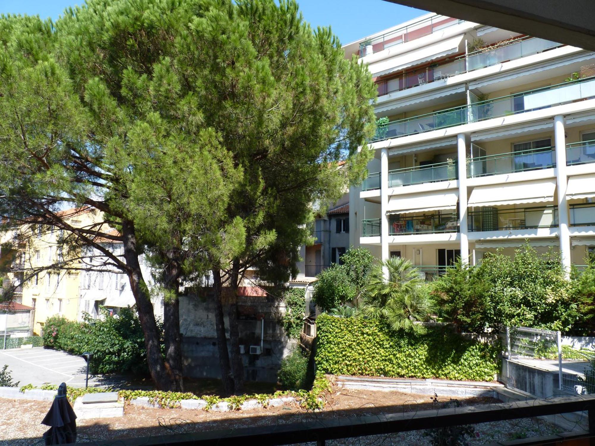 2 Pièces Centre Cannes